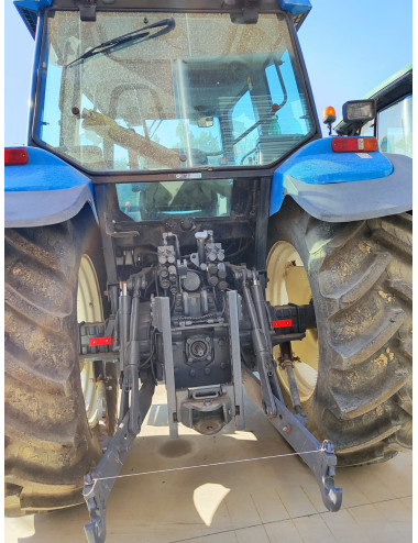 Trattore New Holland TS115 usato