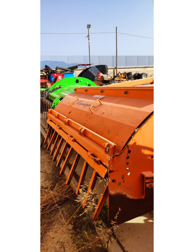 Aratro rotativo usato bobland 1900 Falc