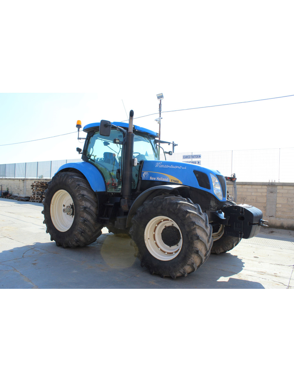trattore usato New Holland T7060