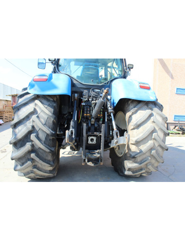 trattore usato New Holland T7060