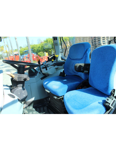 trattore usato New Holland T7060