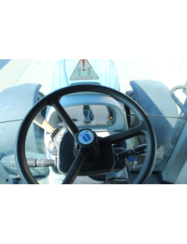 trattore usato New Holland T7060