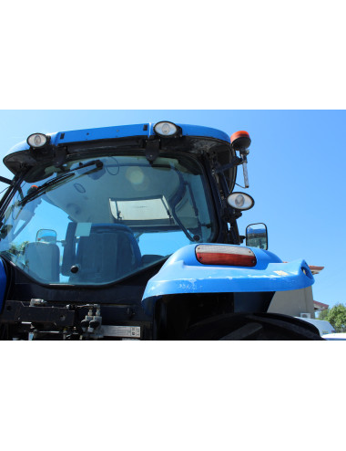 trattore usato New Holland T6070 con caricatore 760TL