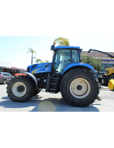 trattore usato New Holland T8050