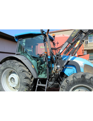 trattore usato Landini powerfarm 100 con caricatore
