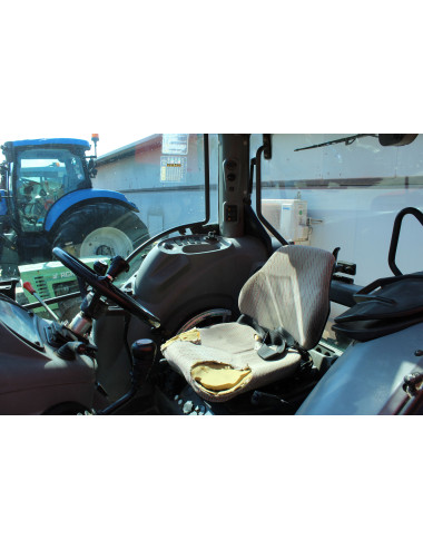 trattore usato Landini powerfarm 100 con caricatore