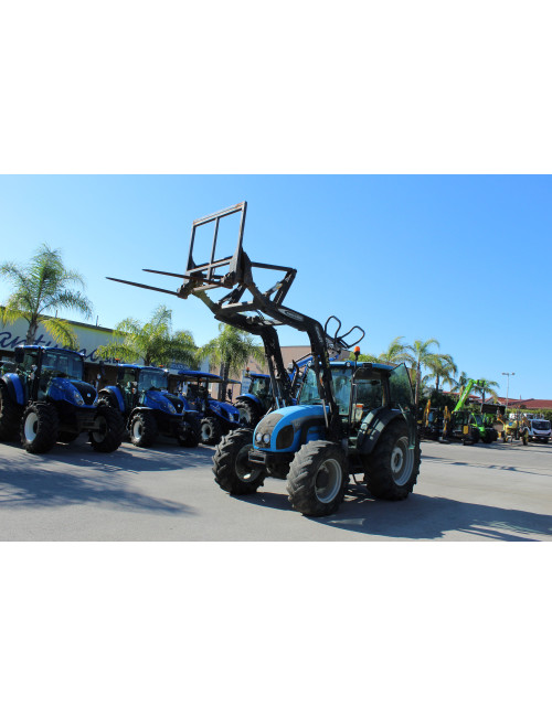 trattore usato Landini powerfarm 100 con caricatore